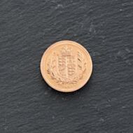 Pre-Owned 22ct Yellow Gold 2002 Queen Elizabeth II Shield Back Full Sovereign Coin 47021254