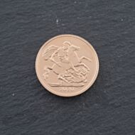 Pre-Owned 22ct Yellow Gold 2020 Queen Elizabeth Full Sovereign Coin 47021324