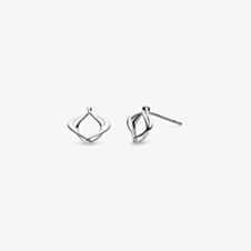 Kit Heath Sterling Silver Alicia Entwine Stud Earrings 40019RP