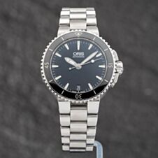 Pre-Owned Oris Aquis Watch 17337652