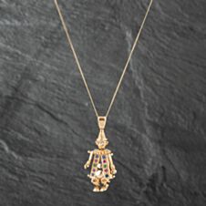 Pre-Owned 9ct Yellow Gold Cubic Zirconia Clown Pendant & 18 Inch Curb Chain 41142264