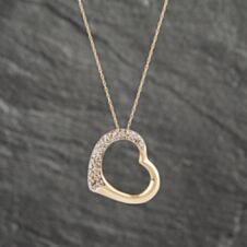 Pre-Owned 9ct Yellow Gold 0.25ct Diamond Pave Set Open Heart Pendant & 18 Inch Prince Of Wales Chain 41142374