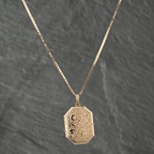 Pre-Owned 9ct Yellow Gold Locket Pendant & 20 Inch Box Chain 41142552