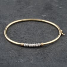 Pre-Owned 9ct Two Colour Gold Diamond Cut Spinning Balls Standard Hinged Bangle 41211334