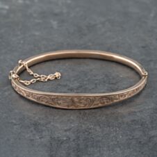 Pre-Owned Vintage 9ct Rose Gold Engraved Standard Hinged Bangle 41211347