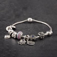 Pre-Owned Pandora Silver Moments Heart Clasp 9.5 Inch Snake Charm Bracelet 41221195