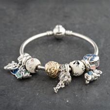 Pre-Owned Pandora Silver Multi Stone Pandora 9 Assorted Disney Medium Charm Bangle 41221387