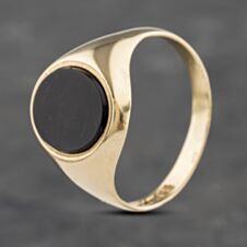Pre-Owned 9ct Yellow Gold Onyx Oval Signet Ring 41341949
