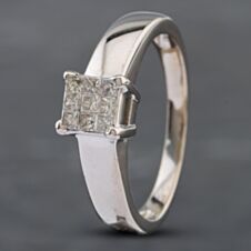 Pre-Owned 18ct White Gold 0.25ct Princess Cut Diamond Dress Ring 41381994
