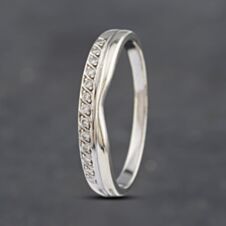 Pre-Owned 9ct White Gold 0.10ct Brilliant Cut Diamond Shaped Half Eternity Ring 41382758