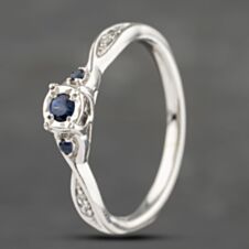 Pre-Owned 9ct White Gold Sapphire & 0.04ct Diamond Dress Ring 41383199