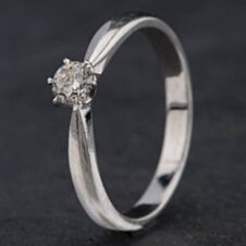 Pre-Owned Platinum 0.29ct Brilliant Cut Diamond 6 Claw Solitaire Ring 4148133