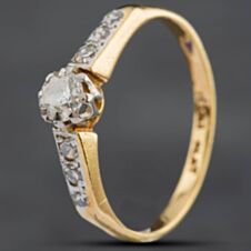Pre-Owned Vintage Yellow Gold Brilliant Cut Diamond Shoulder Set Solitaire Ring 4158672