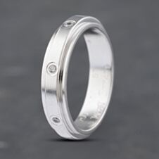 Pre-Owned 18ct White Gold Diamond Rubover 4.6mm Wedding Ring 41871405