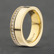 Pre-Owned 18ct Yellow Gold 0.51ct Diamond 7mm Wedding Ring 41871410