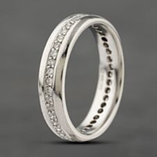 Pre-Owned Platinum Diamond Wedding Ring 41871412