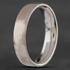 Pre-Owned 18ct White Gold Flat Court 5mm Plain Wedding Ring 4187737