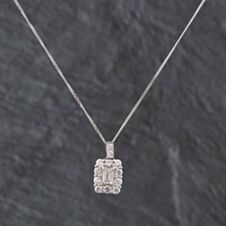 Pre-Owned Platinum 0.90ct Diamond Rectangular Cluster Pendant & 18 Inch Curb Chain 43141070