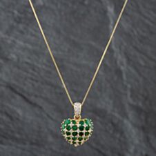 Pre-Owned 18ct Yellow Gold 2.40ct Emerald & 0.42ct Brilliant Cut Diamond Heart Pendant & 18 Inch Box Chain 43141099