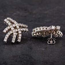 Pre-Owned 14ct White Gold 2.50ct Brilliant Cut Diamond 2 Row Wave Design Stud Earrings 4317068