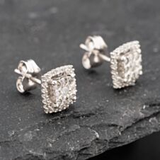 Pre-Owned 9ct White Gold 0.25ct Brilliant Cut Diamond Square Cluster Stud Earrings 43171194