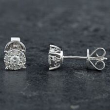 Pre-Owned 14ct White Gold 0.32ct Brilliant Cut Diamond Round Cluster Stud Earrings 4317131