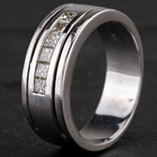 Pre-Owned 14ct White Gold Six Stone Diamond Ring 4328526