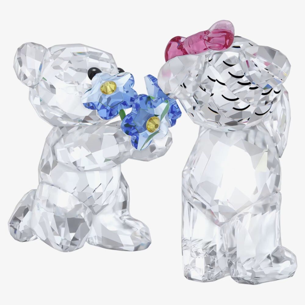 Swarovski 5720454 Kris Bear I Adore You Figurine