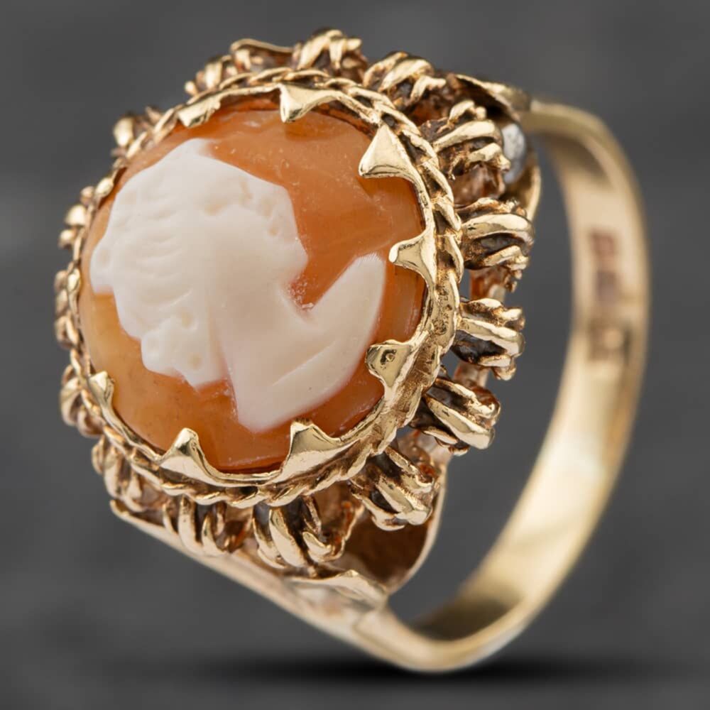 Pre-Owned Vintage 9ct Yellow Gold Cameo Ring 41101833