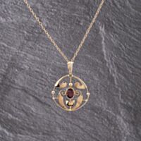 Pre-Owned Vintage Rose Gold Garnet Decorative Openwork Pendant & 18 Inch Belcher Chain 41142950