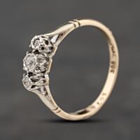 Pre-Owned Vintage 9ct Yellow Gold 0.07ct Brilliant Cut Diamond Three Stone Ring 41383863