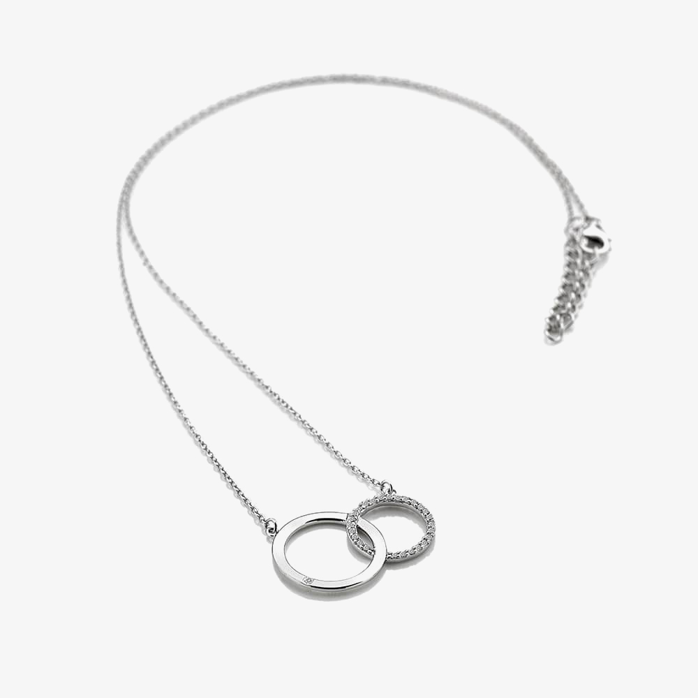 Hot Diamonds Striking Circle Necklace DN127