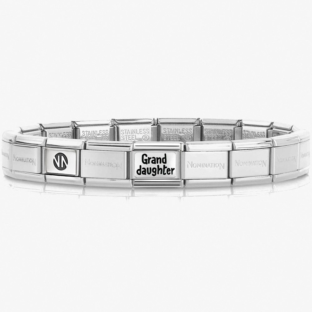 Nomination CLASSIC My Family Granddaughter Charm Bracelet 330102/43 &amp; 530300 SI