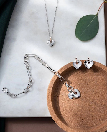 Clogau Cariad