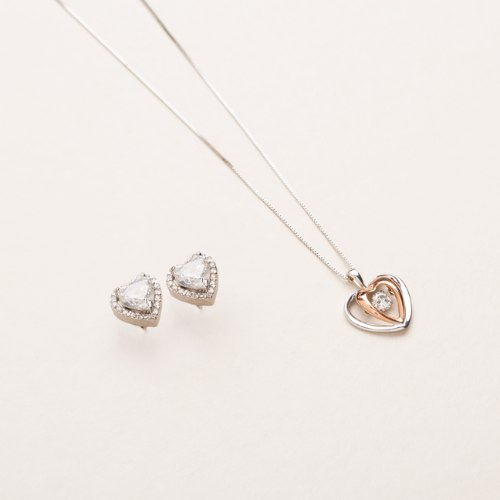 Bridal_Jewellery_for_Romantic_Wedding