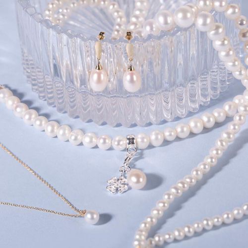 June's Birthstone Pearls