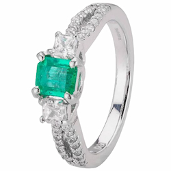 Pre Owned Emerald Ring May Birthstone Gift